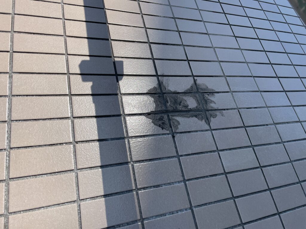 修繕タイルもしっかり補修