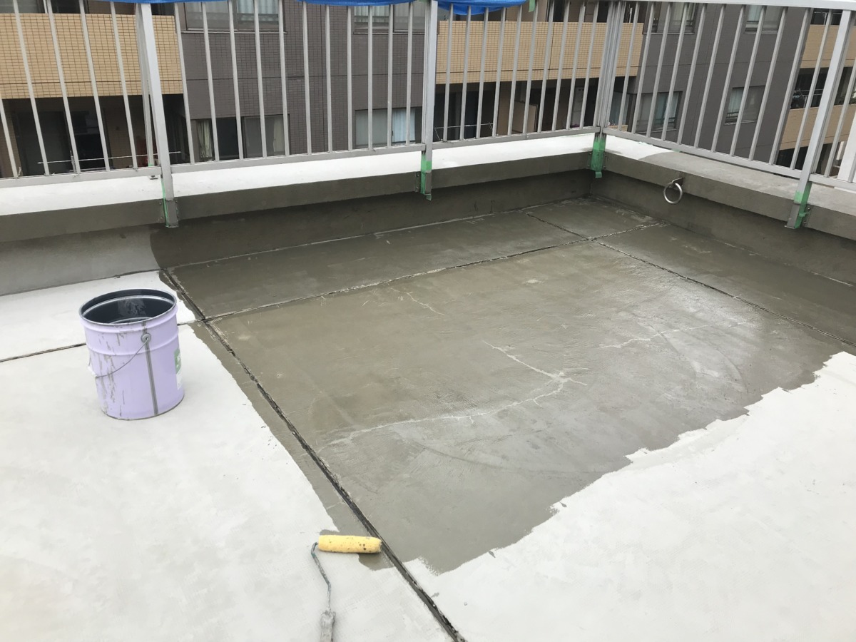 平場　プライマー塗布