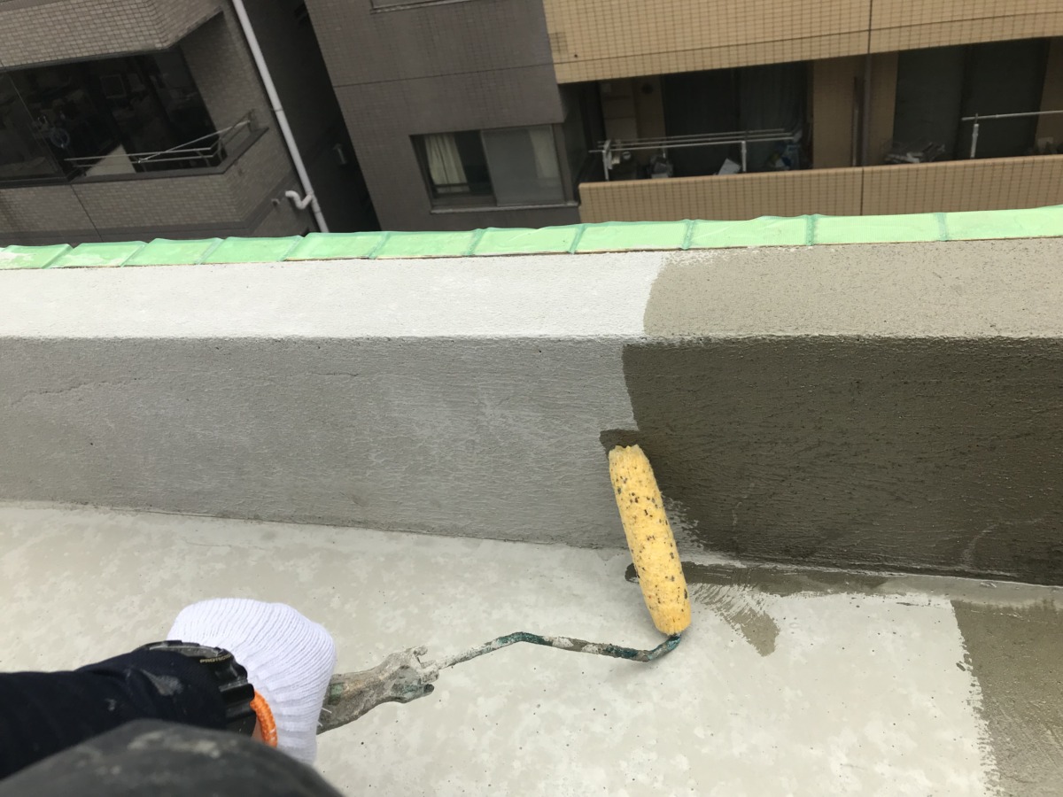 立上り　プライマー塗布