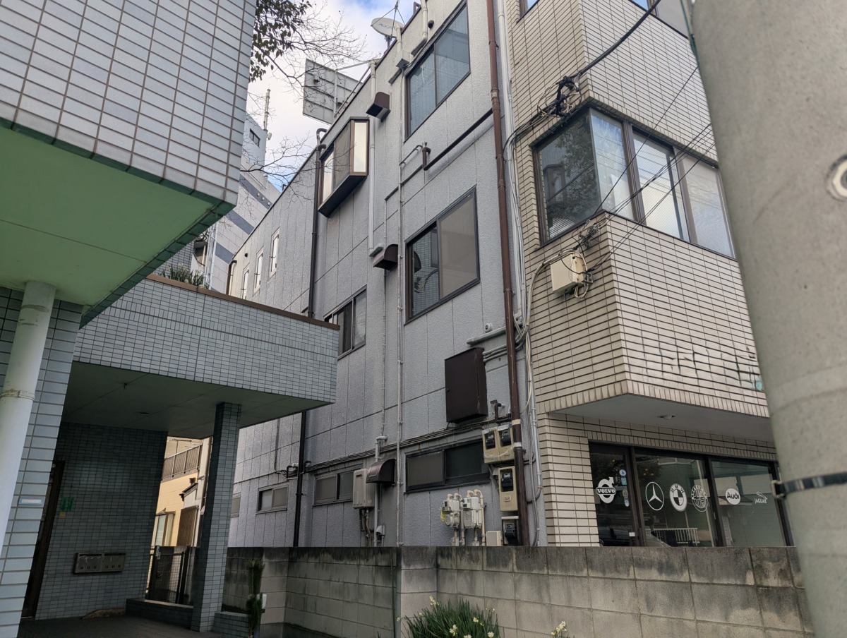 2施工前 | 防水工事は東京都の東京防水職人