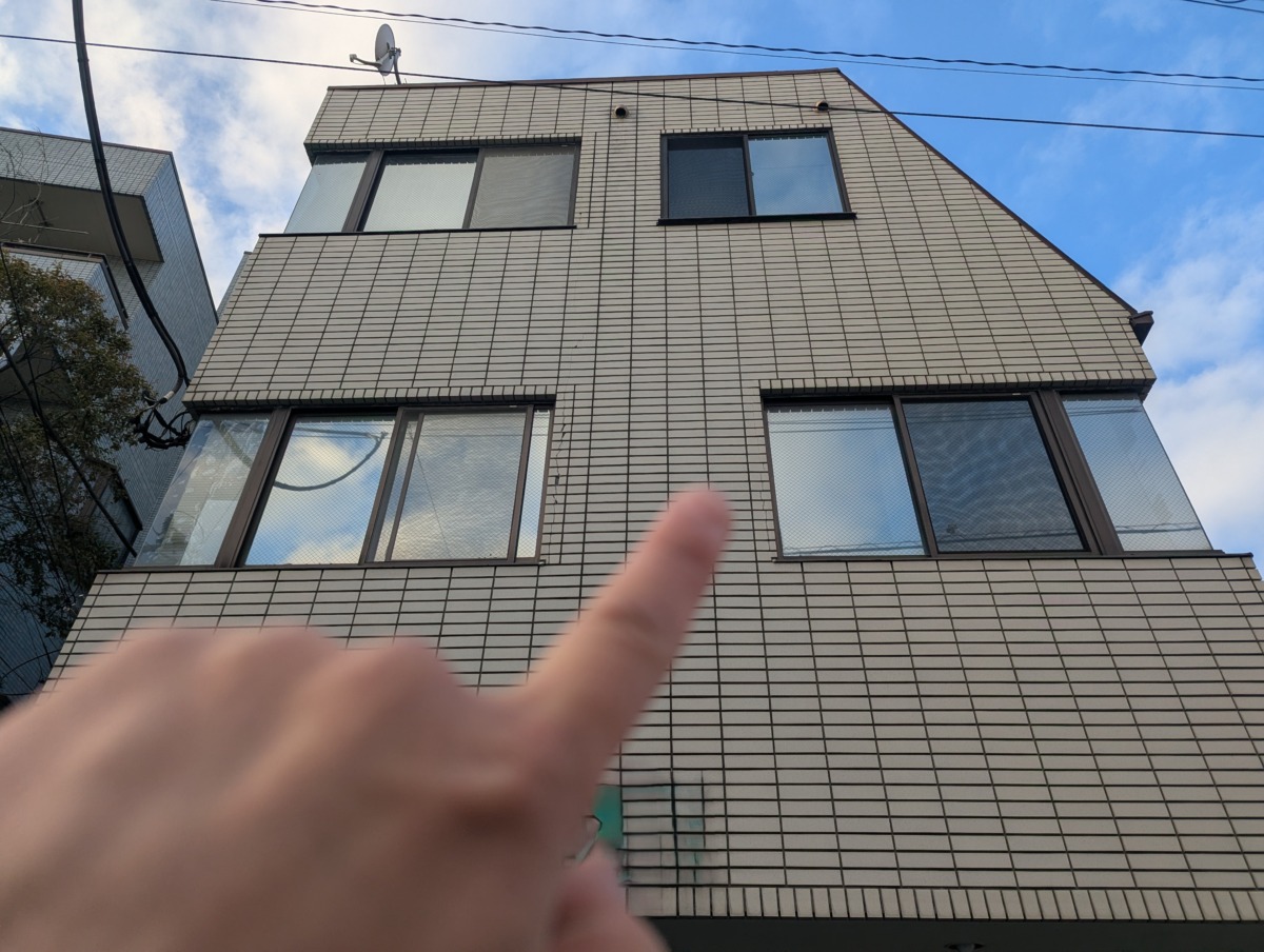 4施工前タイルクラック | 防水工事は東京都の東京防水職人