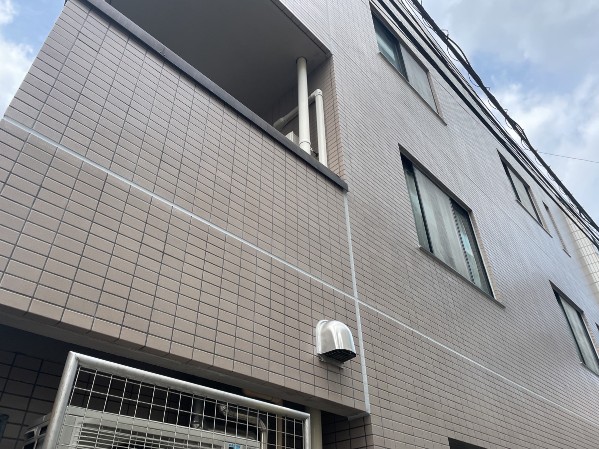 DJI_20210427_140727_031 | 防水工事は東京都の東京防水職人 豊島区 タイル外壁改修 施工後